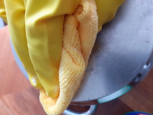 wipe and dry