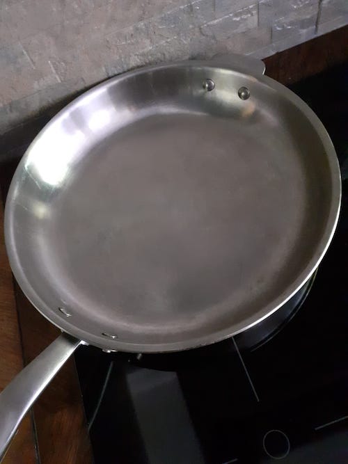 1 Heat the pan
