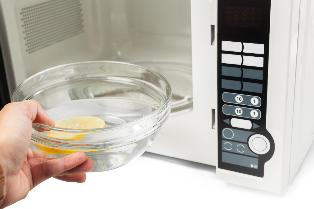Cooking vegetables in the microwave