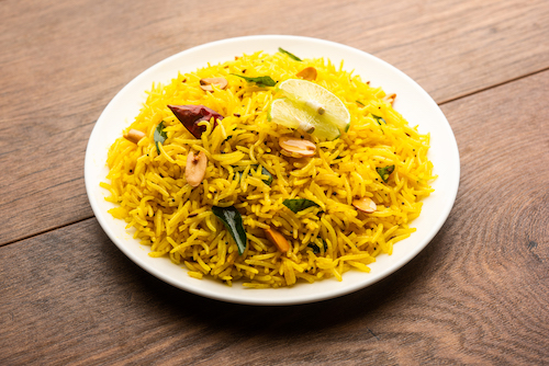 curry rice with peanuts