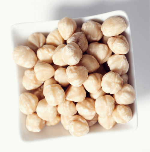 What are macadamia nuts used for in cooking