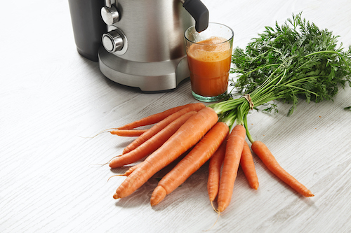 The 7 Best Juice Extractors That Are Easy To Clean