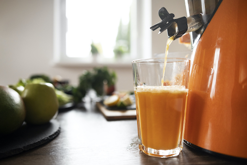 The 7 Best Juicers For Your Fruit And Vegetable Juices And For All Budgets
