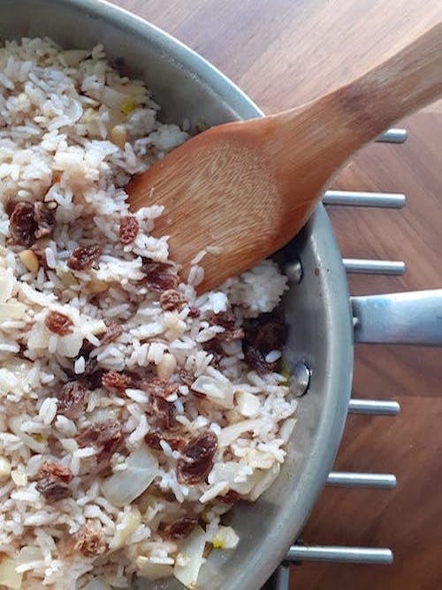 Rice Pilaf with Grapes and 5 Spices