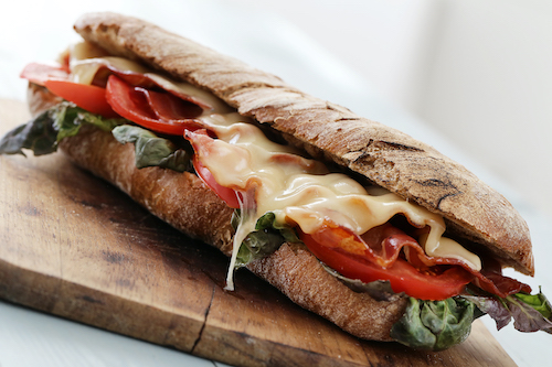 What sandwiches go well with onion soup?